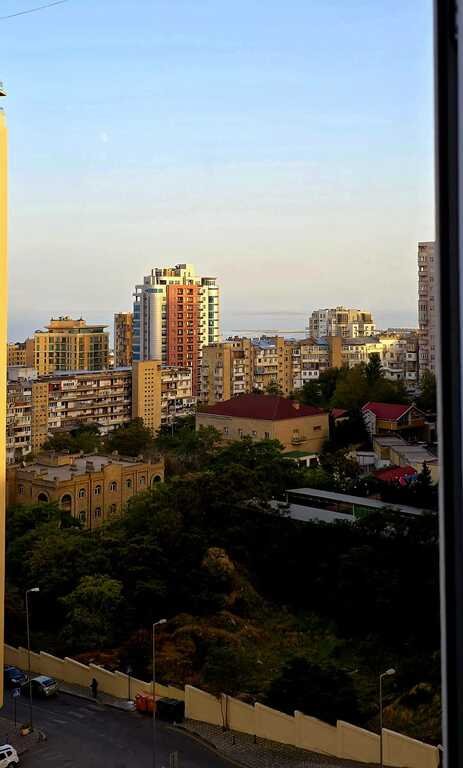 Kirayə verilir 3 otaqlı yeni tikili, 170 m², İçərişəhər m.-12