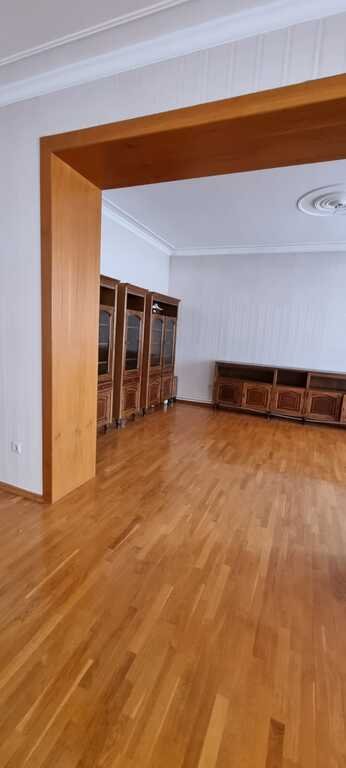 Satılır 5 otaqlı yeni tikili, 200 m², Nizami m.-5