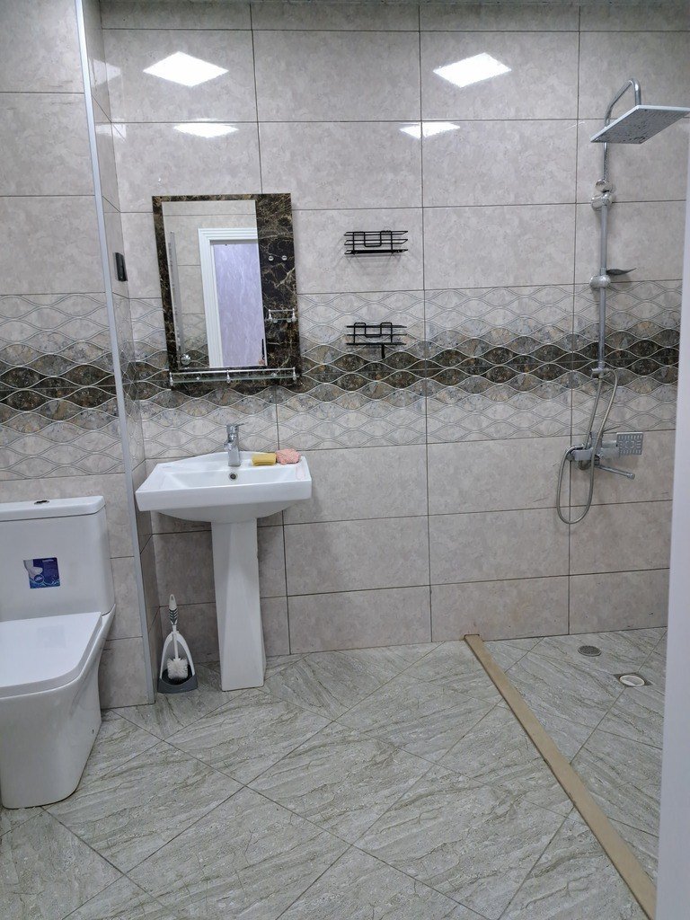 Kirayə verilir 3 otaqlı yeni tikili, 136 m², Qara Qarayev m.-9