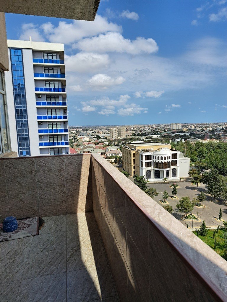 Kirayə verilir 3 otaqlı yeni tikili, 136 m², Qara Qarayev m.-12