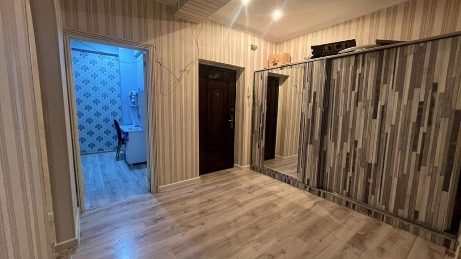 Satılır 4 otaqlı yeni tikili, 95 m², Memar Əcəmi m.-8