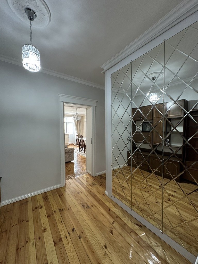 Satılır 3 otaqlı köhnə tikili, 65 m², Şirvan-1