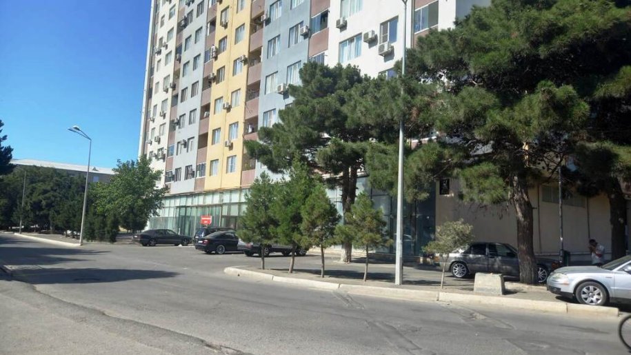 840 kv.m. obyekt icarəyə verilir, Neftçilər m.-1