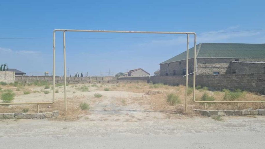 14 sot torpaq satılır, Şüvəlan-1