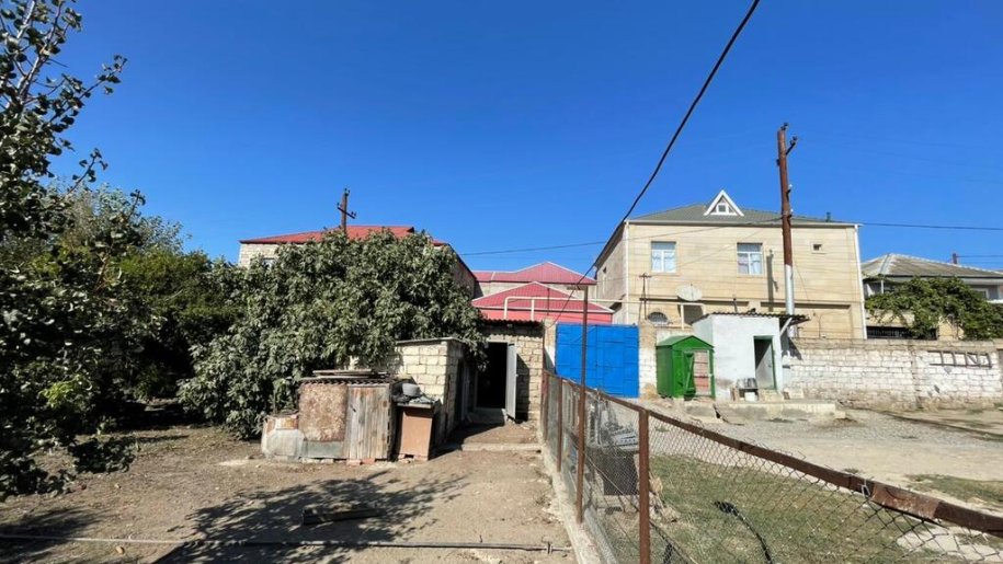 8 sot torpaq satılır, Əhmədli m.-10