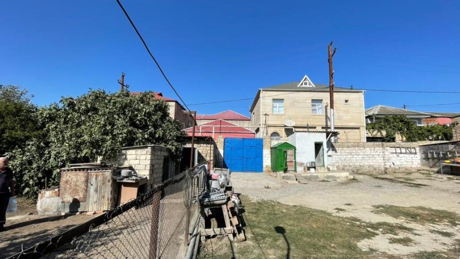 8 sot torpaq satılır, Əhmədli m.-13