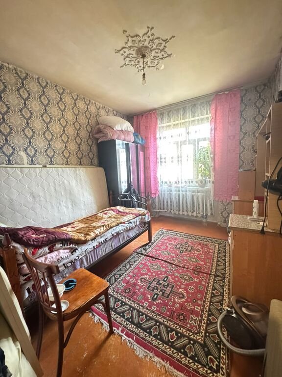 Satılır 2 otaqlı köhnə tikili, 60 m², Massiv D-3