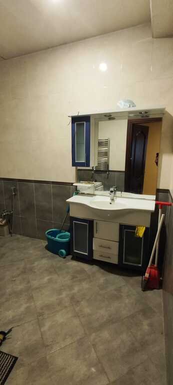 Kirayə verilir 3 otaqlı yeni tikili, 135 m², İçərişəhər m.-22
