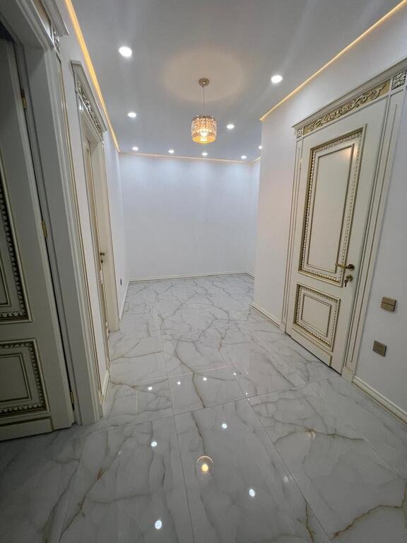Satılır 4 otaqlı yeni tikili, 148 m², 8 noyabr-14