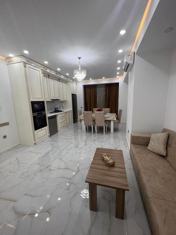 Satılır 4 otaqlı yeni tikili, 148 m², 8 noyabr-15