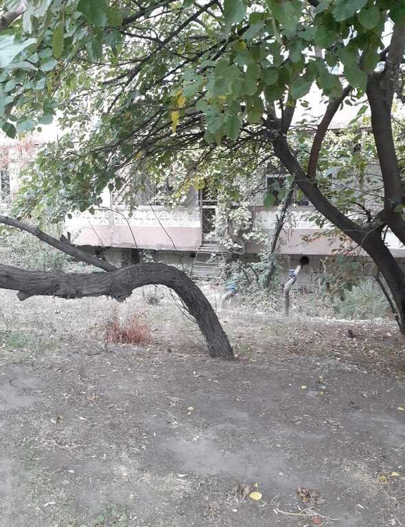 Satılır 4 otaqlı köhnə tikili, 85 m², Memar Əcəmi m.-3