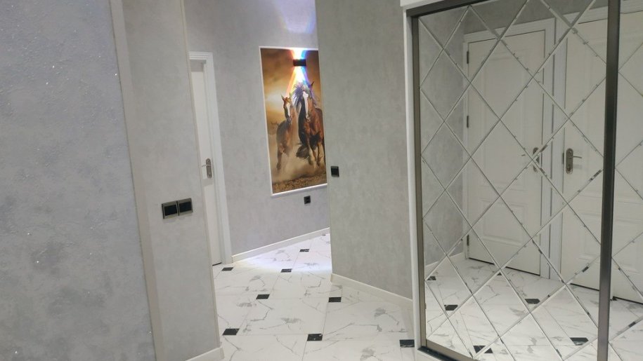 Satılır 4 otaqlı yeni tikili, 97 m², Qara Qarayev m.-1