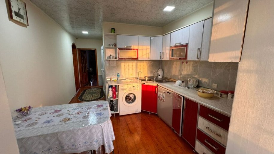 Kirayə verilir 5 otaqlı köhnə tikili, 120 m², Əhmədli m.-5