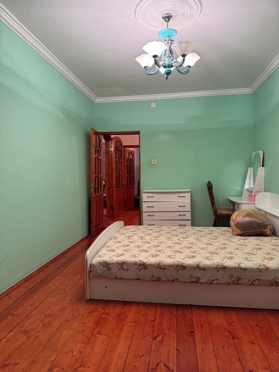 Kirayə verilir 5 otaqlı köhnə tikili, 120 m², Əhmədli m.-10