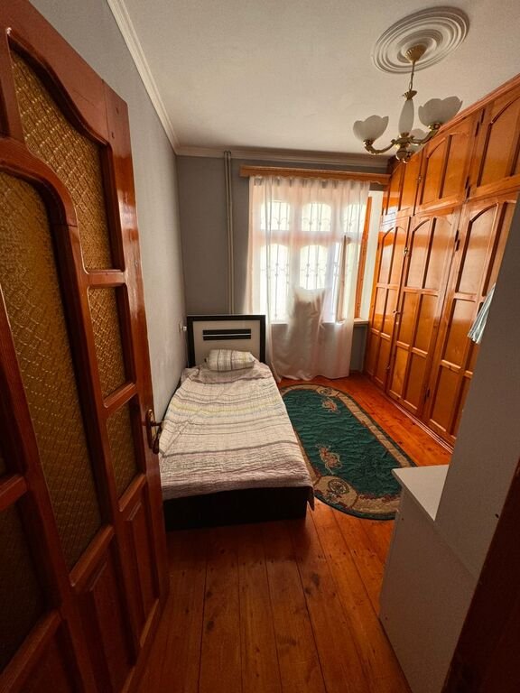 Kirayə verilir 5 otaqlı köhnə tikili, 120 m², Əhmədli m.-11