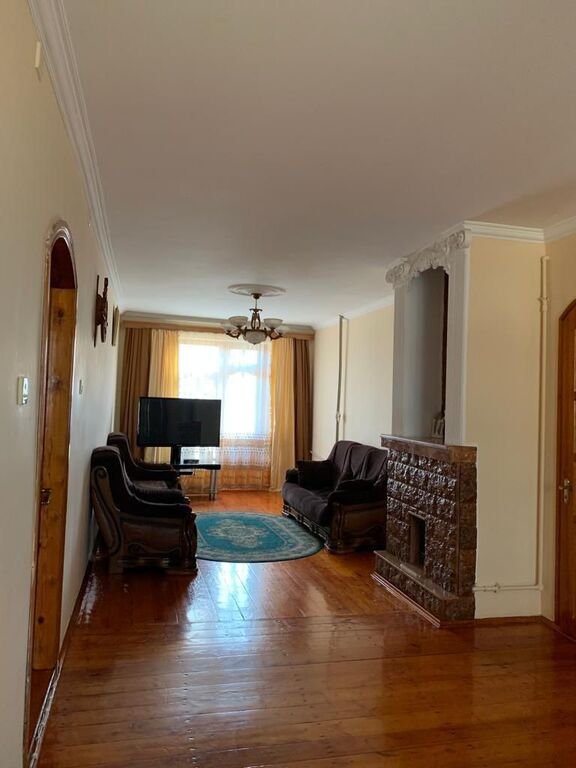 Kirayə verilir 5 otaqlı köhnə tikili, 120 m², Əhmədli m.-19
