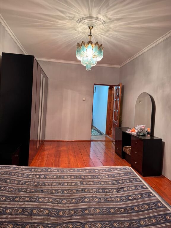 Kirayə verilir 5 otaqlı köhnə tikili, 120 m², Əhmədli m.-24