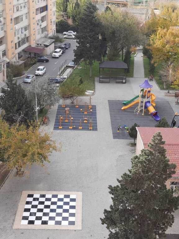 Satılır 5 otaqlı köhnə tikili, 100 m², Koroğlu m.-1