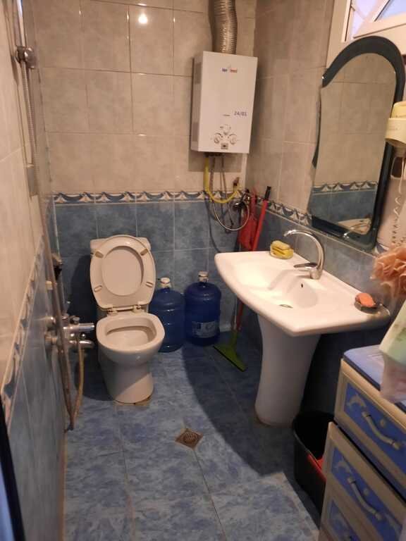 Satılır 5 otaqlı köhnə tikili, 100 m², Koroğlu m.-9
