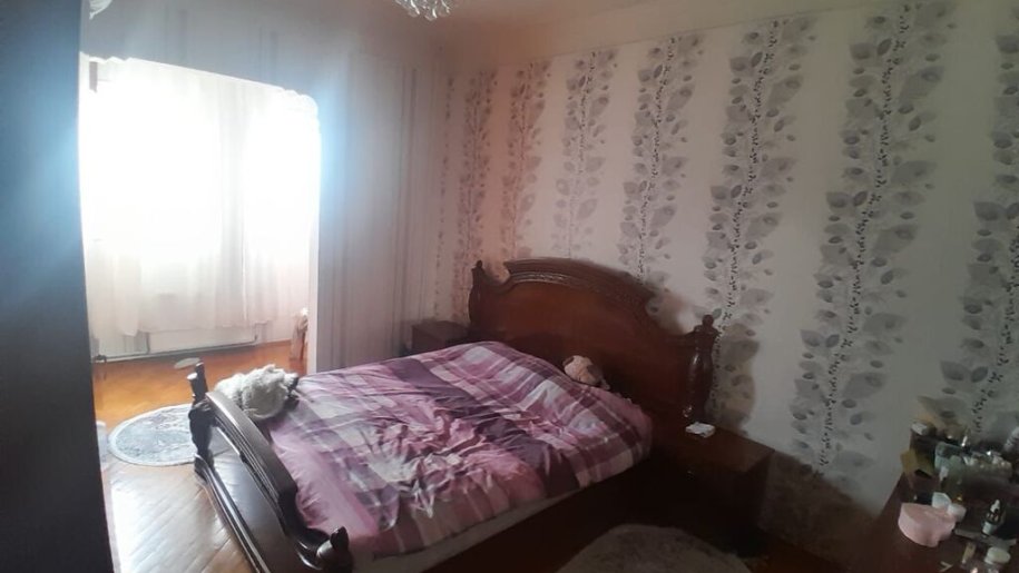 Satılır 5 otaqlı köhnə tikili, 110 m², Xalqlar dostluğu m.-5