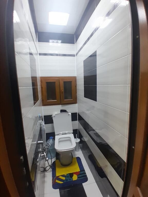 Satılır 5 otaqlı köhnə tikili, 110 m², Xalqlar dostluğu m.-7