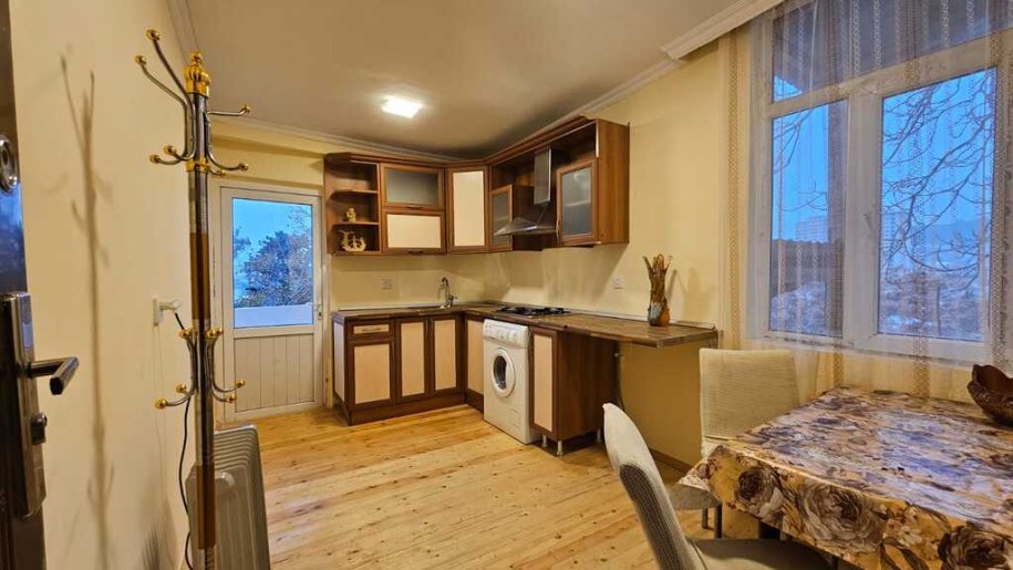 Kirayə verilir 1 otaqlı köhnə tikili, 36 m², Bayıl-6