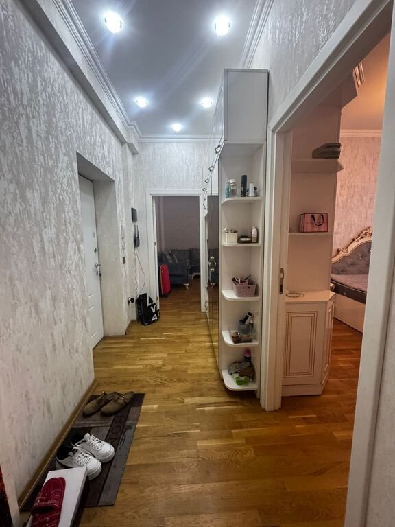 Kirayə verilir 2 otaqlı yeni tikili, 80 m², Azadlıq Prospekti m.-22