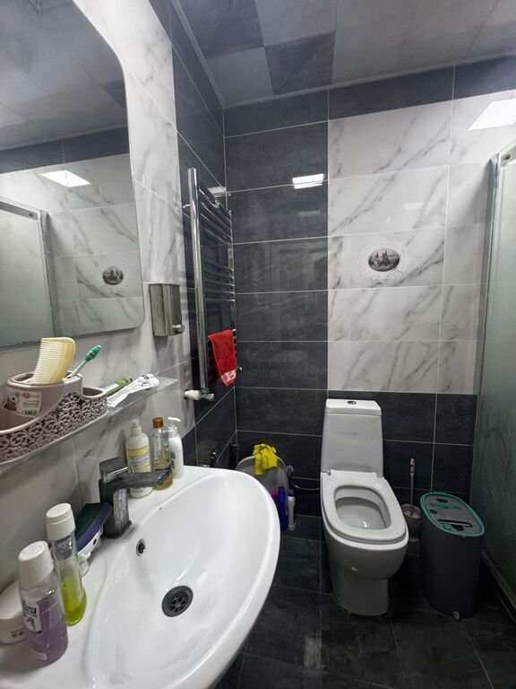 Kirayə verilir 2 otaqlı yeni tikili, 80 m², Azadlıq Prospekti m.-27