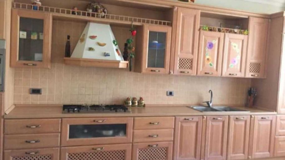 Satılır 5 otaqlı yeni tikili, 220 m², 28 May m.-2