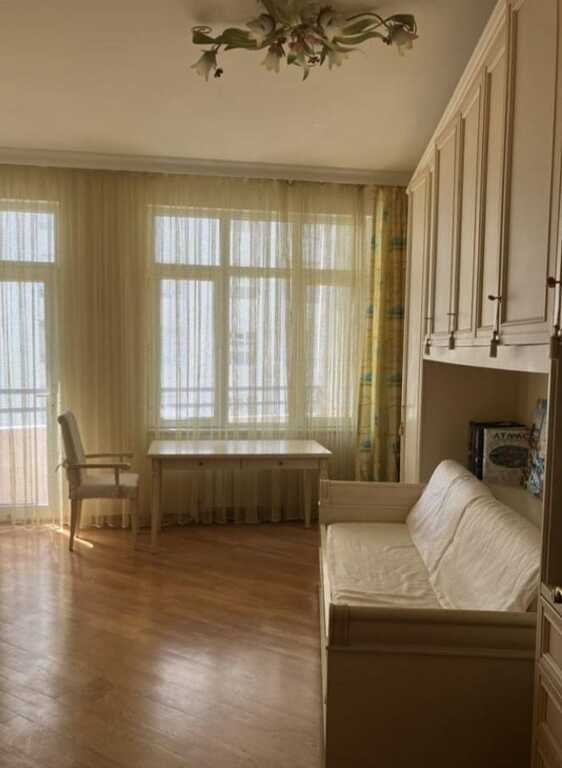Satılır 5 otaqlı yeni tikili, 220 m², 28 May m.-3