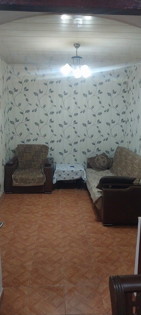 Kirayə verilir 3 otaqlı köhnə tikili, 90 m², İçərişəhər m.-2