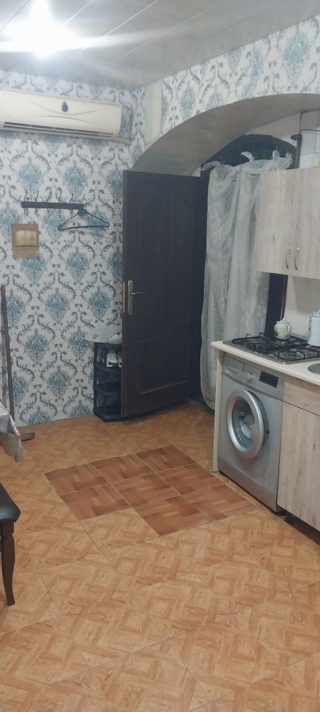 Kirayə verilir 3 otaqlı köhnə tikili, 90 m², İçərişəhər m.-3