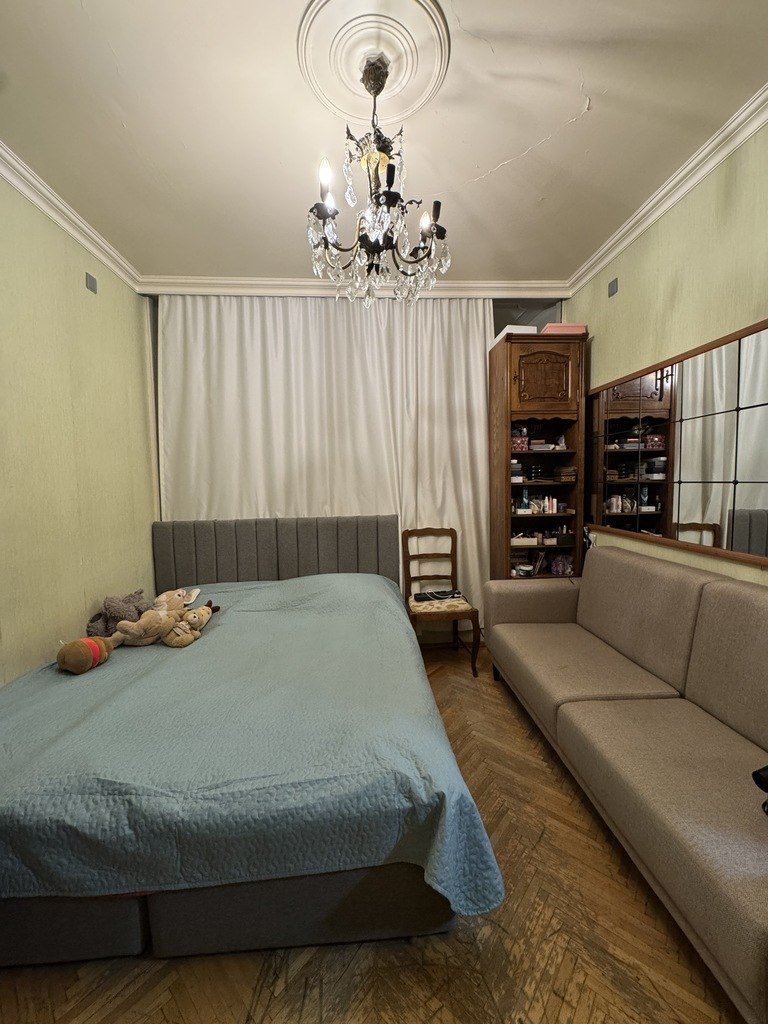 Satılır 4 otaqlı köhnə tikili, 101 m², Azadlıq Prospekti m.-6