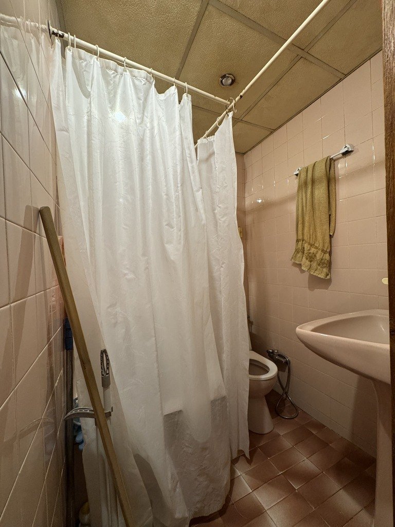 Satılır 4 otaqlı köhnə tikili, 101 m², Azadlıq Prospekti m.-15