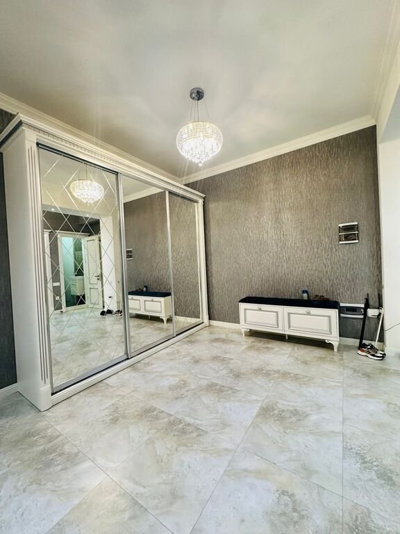 Kirayə verilir 3 otaqlı yeni tikili, 150 m², Badamdar-1