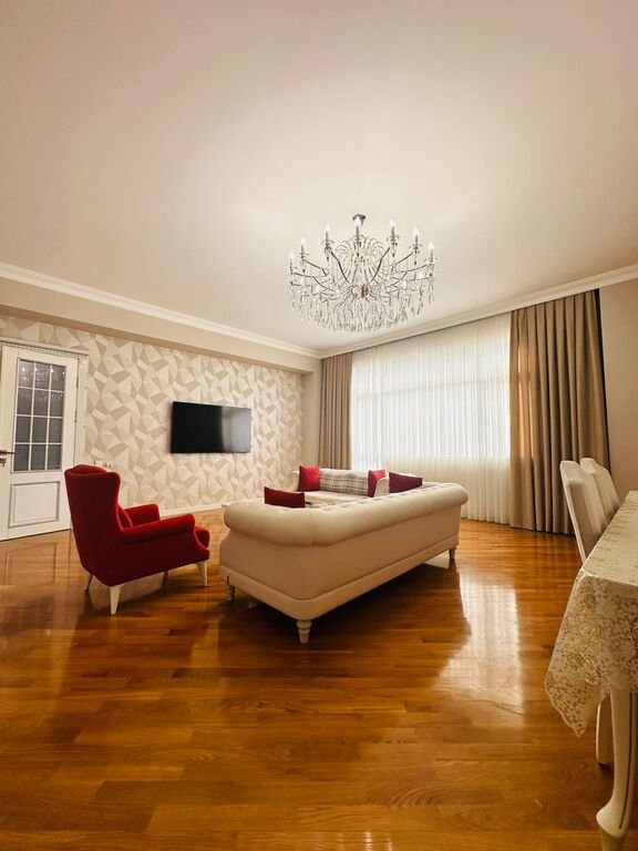 Kirayə verilir 3 otaqlı yeni tikili, 150 m², Badamdar-13
