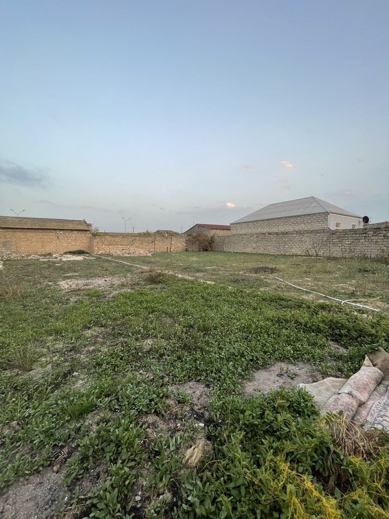 11 sot torpaq satılır, Binə-1