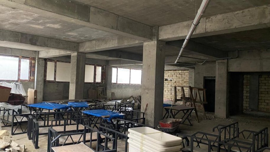280 m<sup>2</sup> ofis icarəyə verilir, İnşaatçılar m.-2