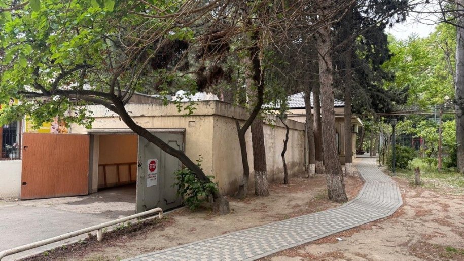 50 m<sup>2</sup> obyekt satılır, Azadlıq Prospekti m.-4