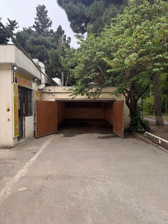 50 m<sup>2</sup> obyekt satılır, Azadlıq Prospekti m.-5