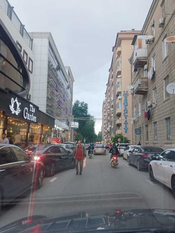 Satılır 1 otaqlı köhnə tikili, 29 m², Elmlər Akademiyası m.-10
