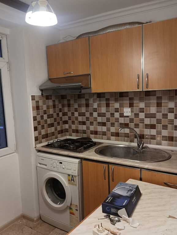 Satılır 1 otaqlı köhnə tikili, 29 m², Elmlər Akademiyası m.-11
