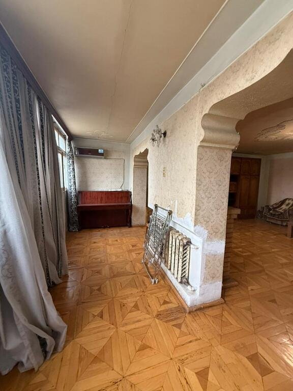 Satılır 4 otaqlı köhnə tikili, 105 m², Neftçilər m.-2
