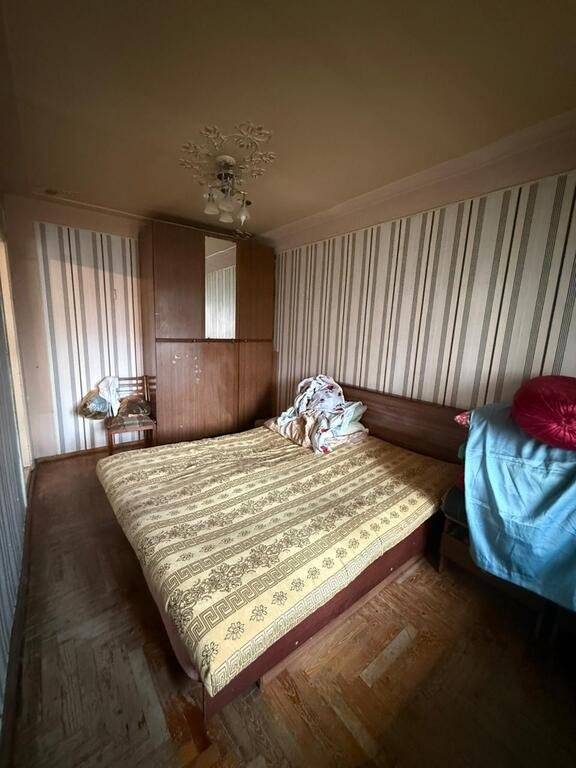 Satılır 4 otaqlı köhnə tikili, 105 m², Neftçilər m.-15