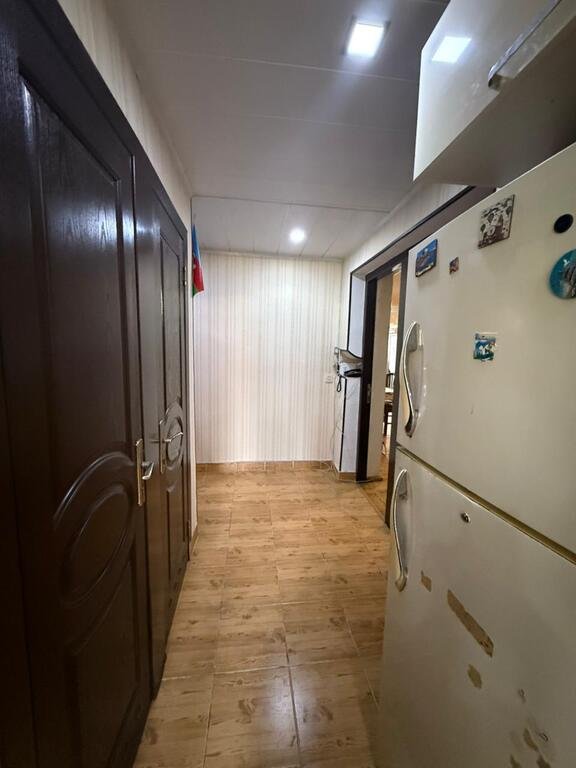 Satılır 4 otaqlı köhnə tikili, 105 m², Neftçilər m.-21