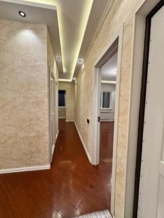 Satılır 2 otaqlı köhnə tikili, 60 m², Həzi Aslanov m.-3