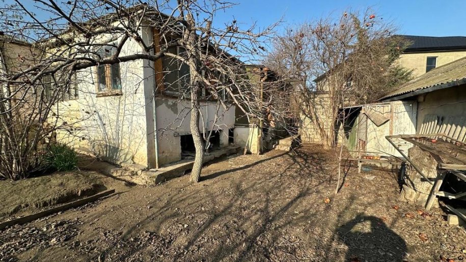 10 sot torpaq satılır, Bakıxanov (Razin)-1