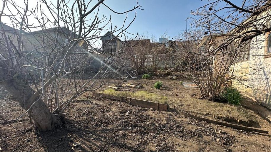 10 sot torpaq satılır, Bakıxanov (Razin)-5