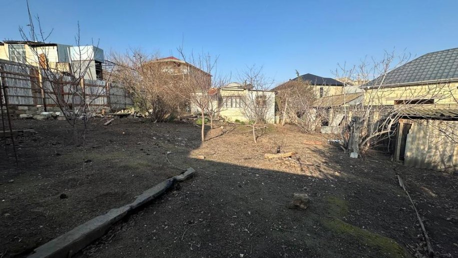 10 sot torpaq satılır, Bakıxanov (Razin)-6