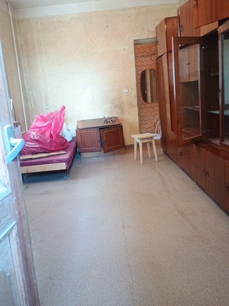 Satılır 1 otaqlı köhnə tikili, 50 m², Azadlıq Prospekti m.-1